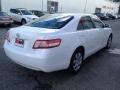 Super White - Camry LE Photo No. 24