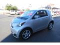 Classic Silver Metallic - iQ  Photo No. 3
