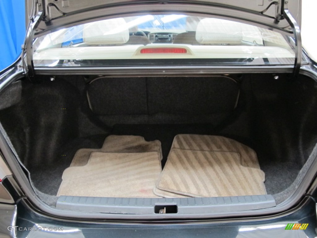 2004 Corolla LE - Black / Pebble Beige photo #9