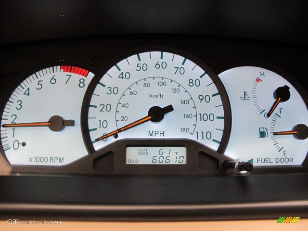 2004 Corolla LE - Black / Pebble Beige photo #23