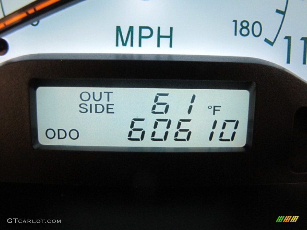 2004 Corolla LE - Black / Pebble Beige photo #24