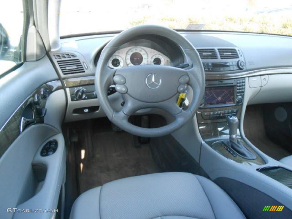 2009 E 350 Sedan - Black / Ash photo #7