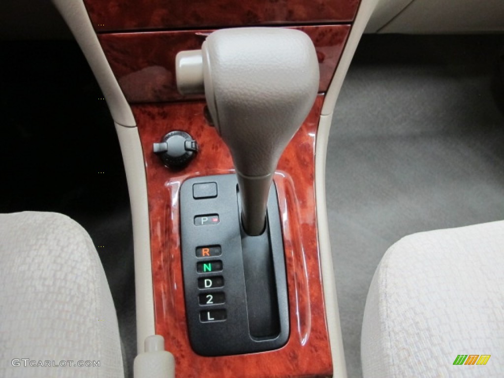 2004 Toyota Corolla LE 4 Speed Automatic Transmission Photo #76629816