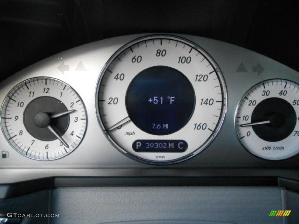 2009 E 350 Sedan - Black / Ash photo #12