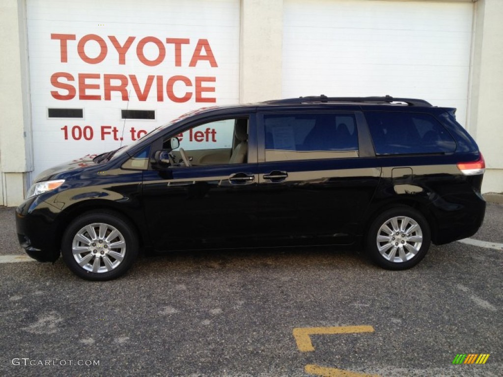 2011 Sienna XLE AWD - Black / Light Gray photo #3