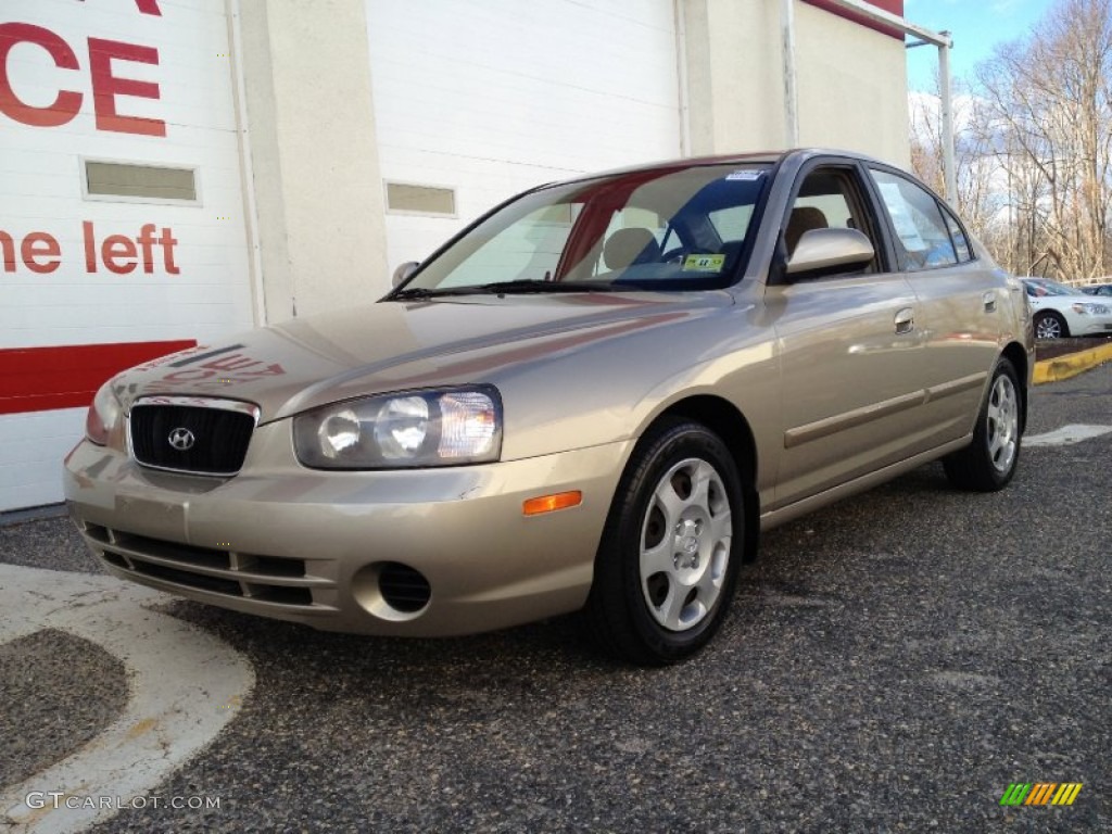 2001 Hyundai Elantra GLS Exterior Photos