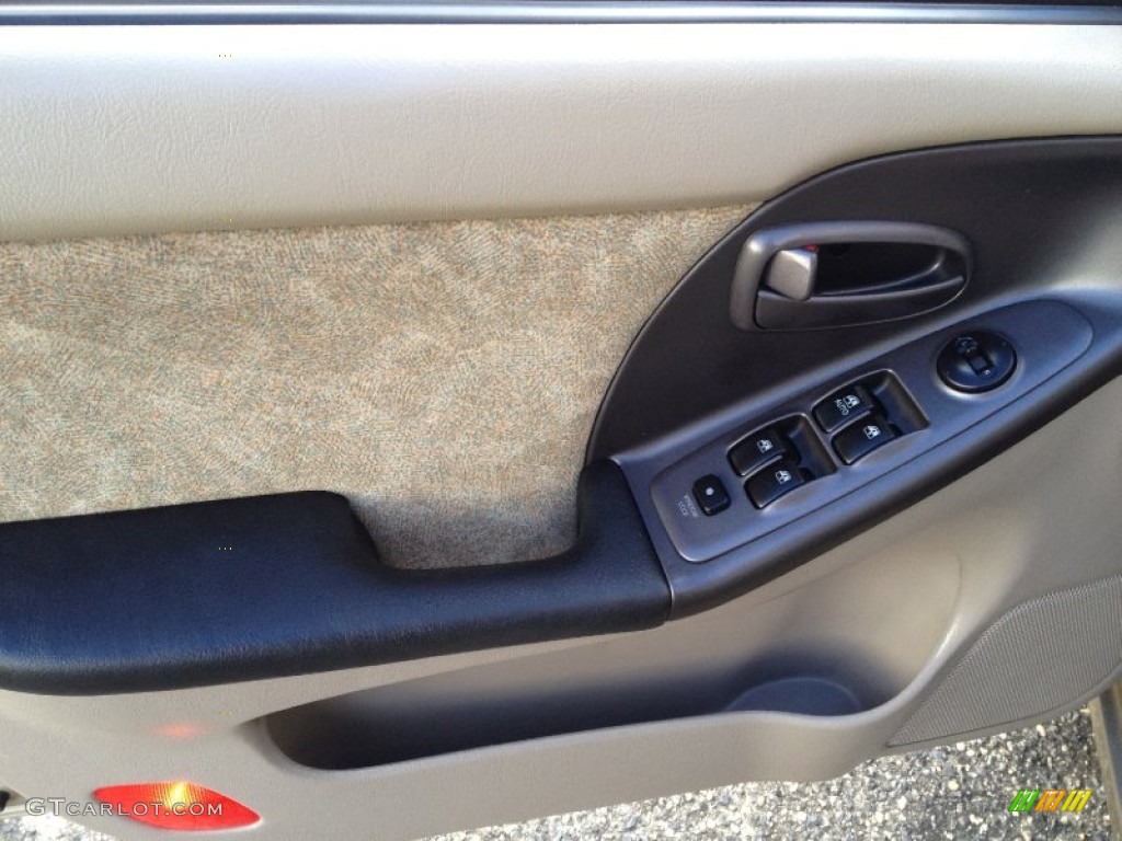 2001 Hyundai Elantra GLS Beige Door Panel Photo #76631535