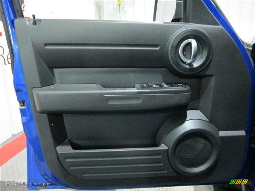 2008 Nitro SXT - Electric Blue Pearl / Dark Slate Gray/Light Slate Gray photo #9