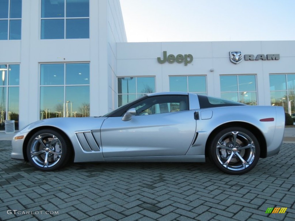 Blade Silver Metallic 2010 Chevrolet Corvette Grand Sport Coupe Exterior Photo #76637202