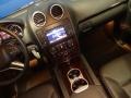 Black - GL 450 4Matic Photo No. 19