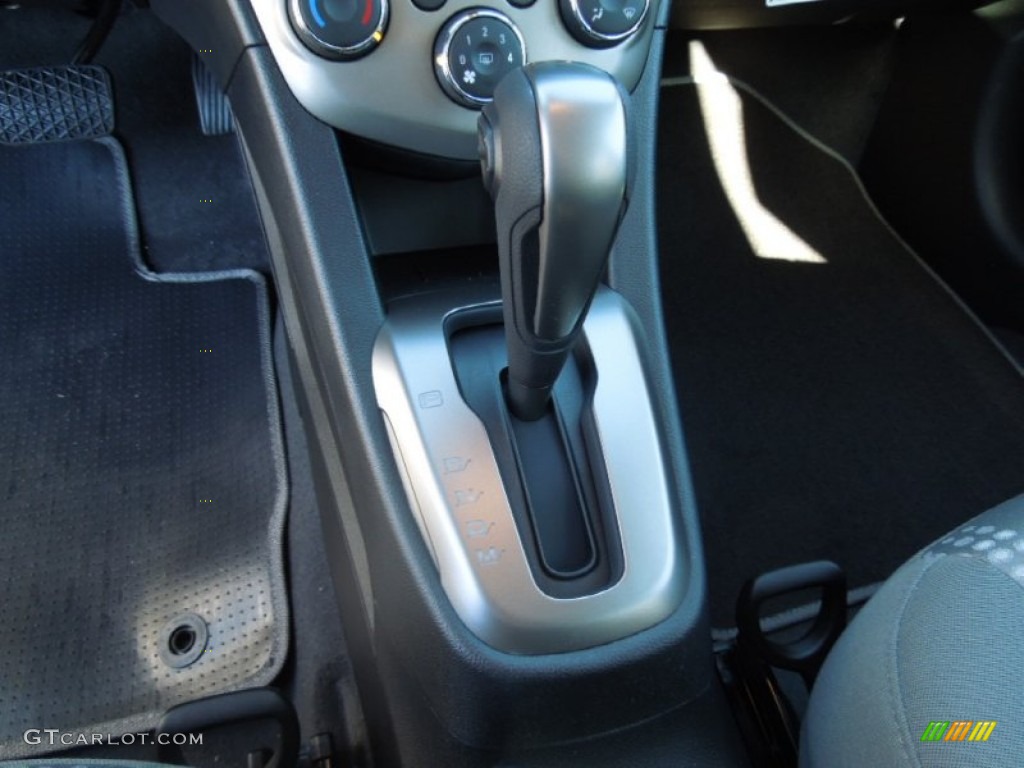 2013 Chevrolet Sonic LS Hatch 6 Speed Automatic Transmission Photo #76643391