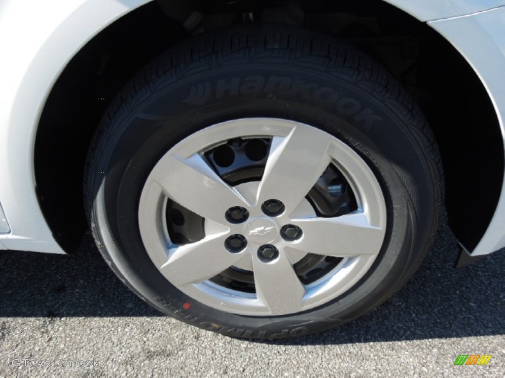 2013 Chevrolet Sonic LS Hatch Wheel Photo #76643589