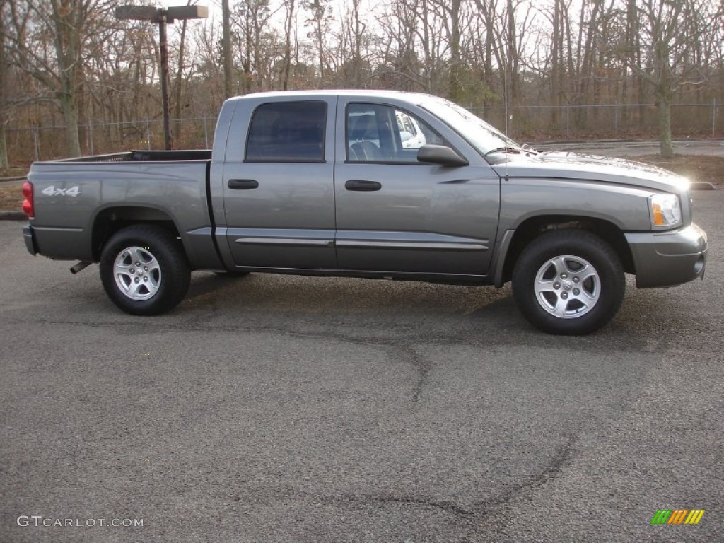 2006 Dakota SLT Quad Cab 4x4 - Mineral Gray Metallic / Medium Slate Gray photo #7