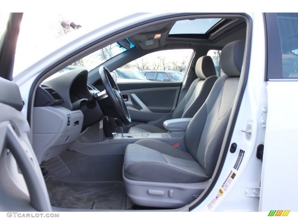 2010 Toyota Camry Standard Camry Model Front Seat Photo #76646025