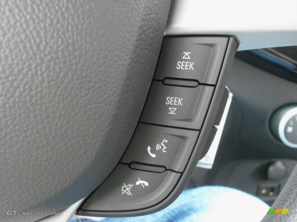 2013 Chevrolet Spark LT Controls Photo #76646718