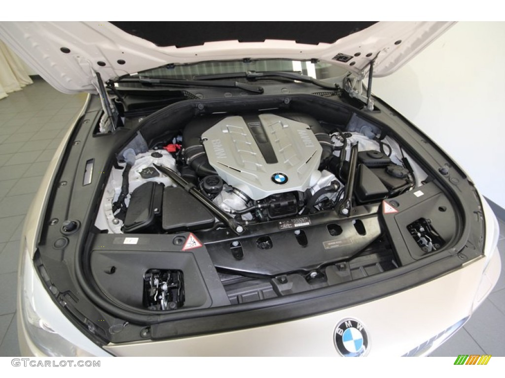 2010 BMW 5 Series 550i Gran Turismo 4.4 Liter Twin-Turbocharged DOHC 32-Valve VVT V8 Engine Photo #76647648