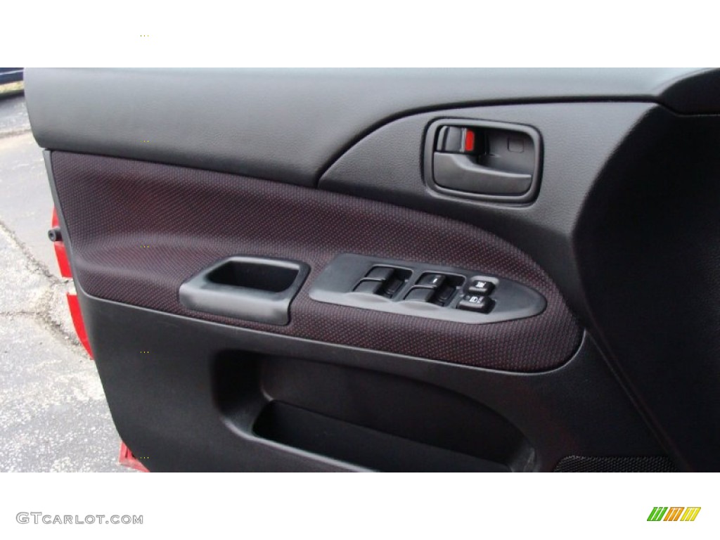 2004 Mitsubishi Lancer RALLIART Sportback Door Panel Photos