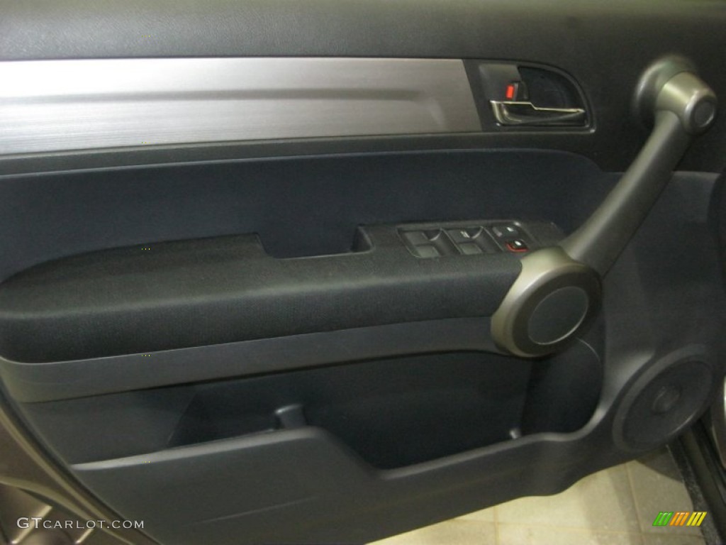 2011 CR-V SE 4WD - Polished Metal Metallic / Black photo #13
