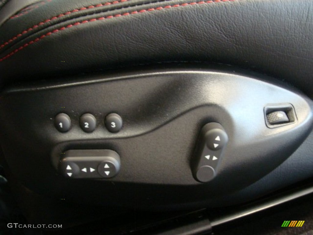 2013 Maserati GranTurismo MC Coupe Controls Photo #76651290