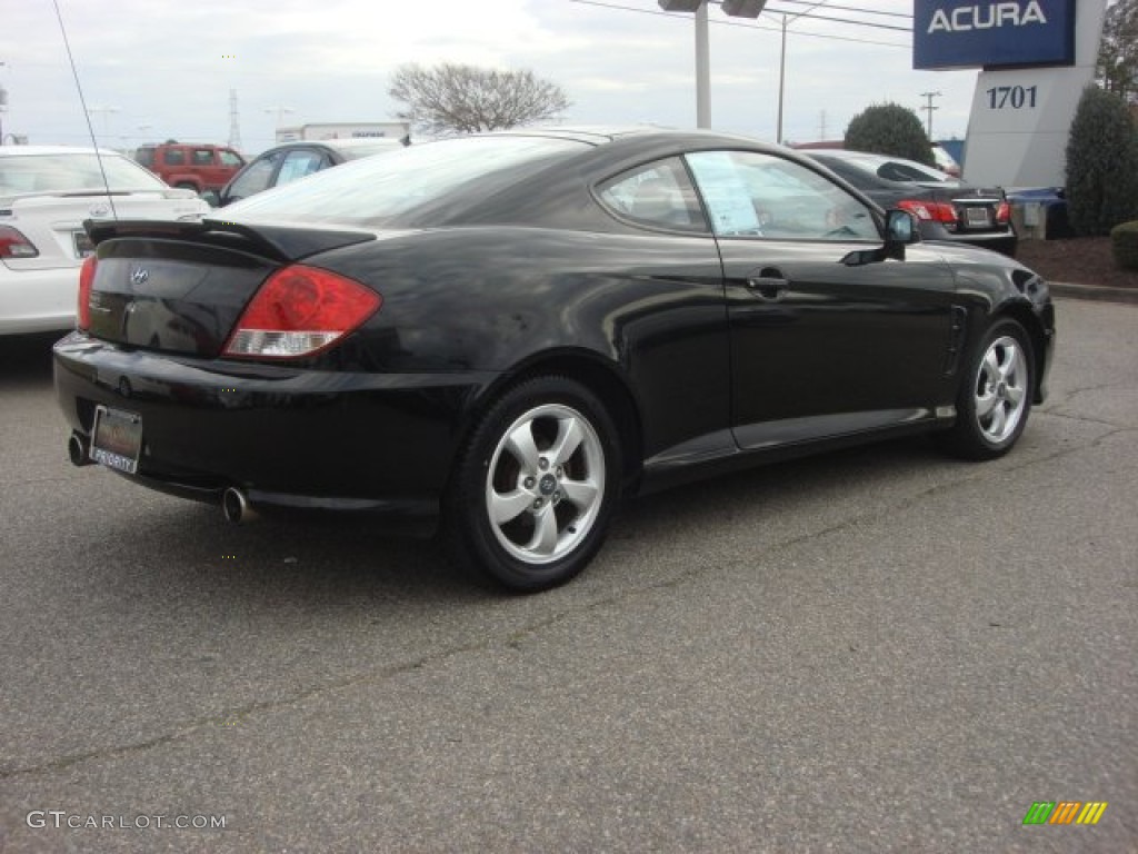 2006 Tiburon GS - Obsidian Black / Black photo #5