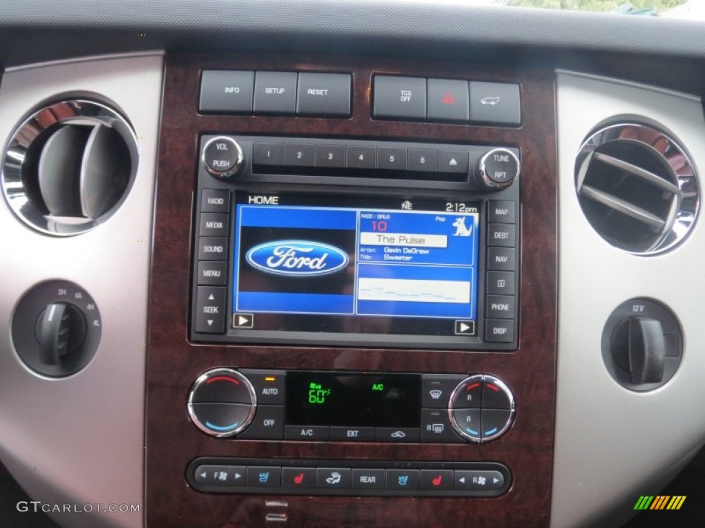 2013 Ford Expedition EL King Ranch 4x4 Controls Photo #76655524