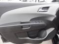 Black - Sonic LT Hatch Photo No. 12