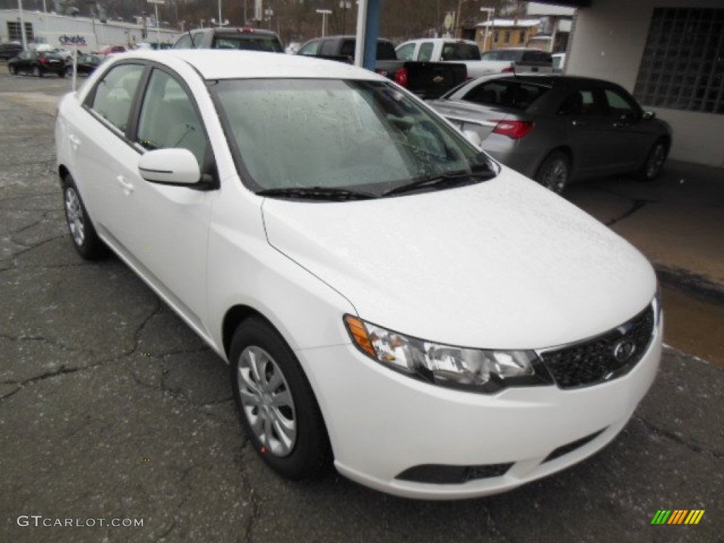 Snow White Pearl 2013 Kia Forte EX Exterior Photo #76656108