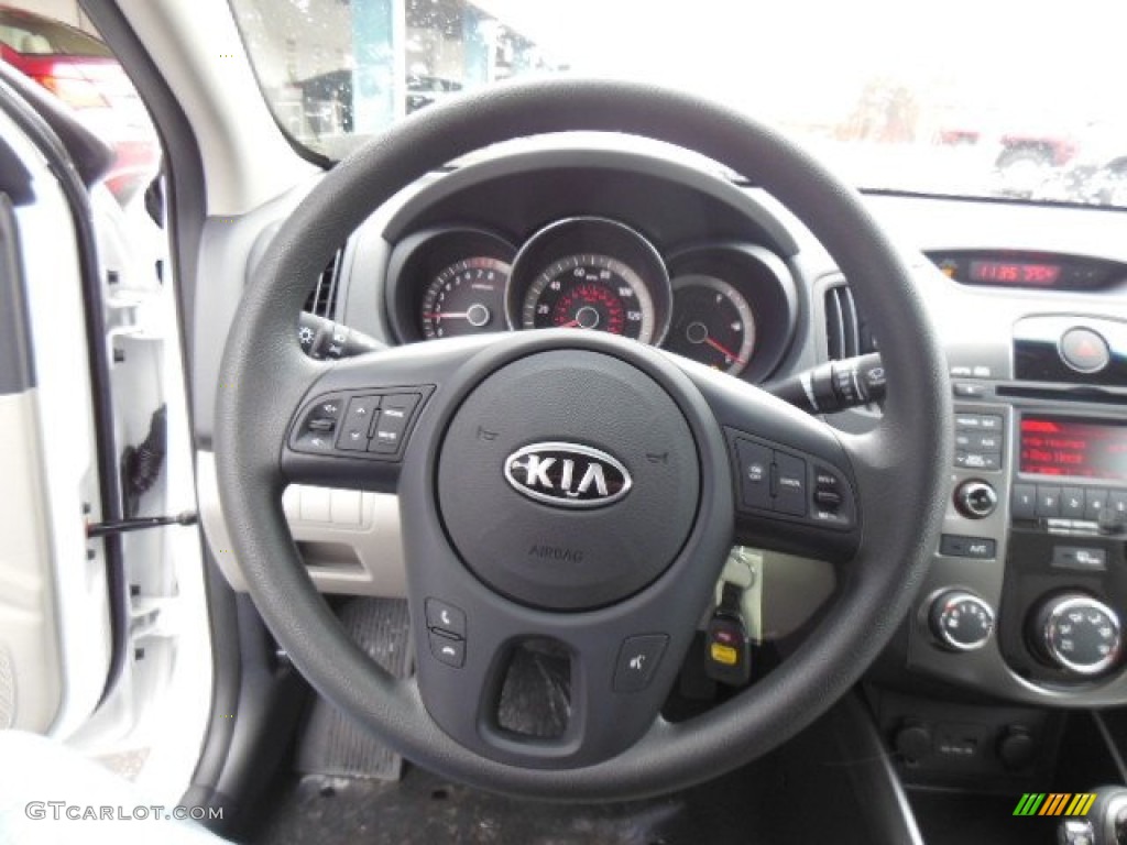 2013 Kia Forte EX Stone Steering Wheel Photo #76656418