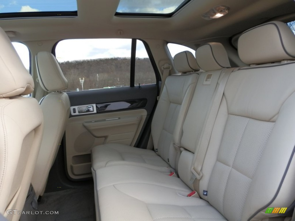 Light Camel Interior 2010 Lincoln MKX AWD Photo #76656783