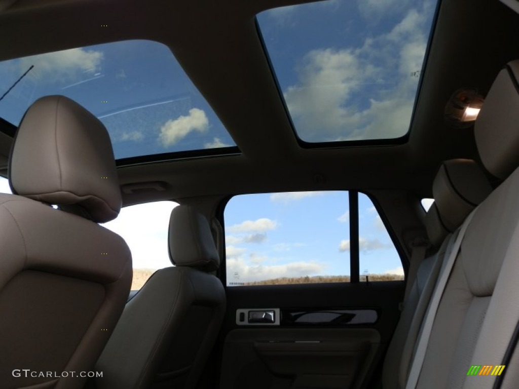 2010 MKX AWD - Sterling Grey Metallic / Light Camel photo #11