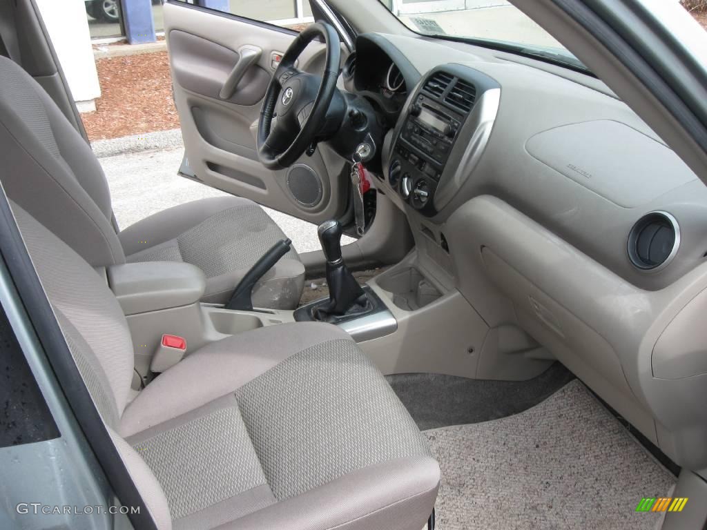 2004 RAV4 4WD - Titanium Metallic / Taupe photo #10