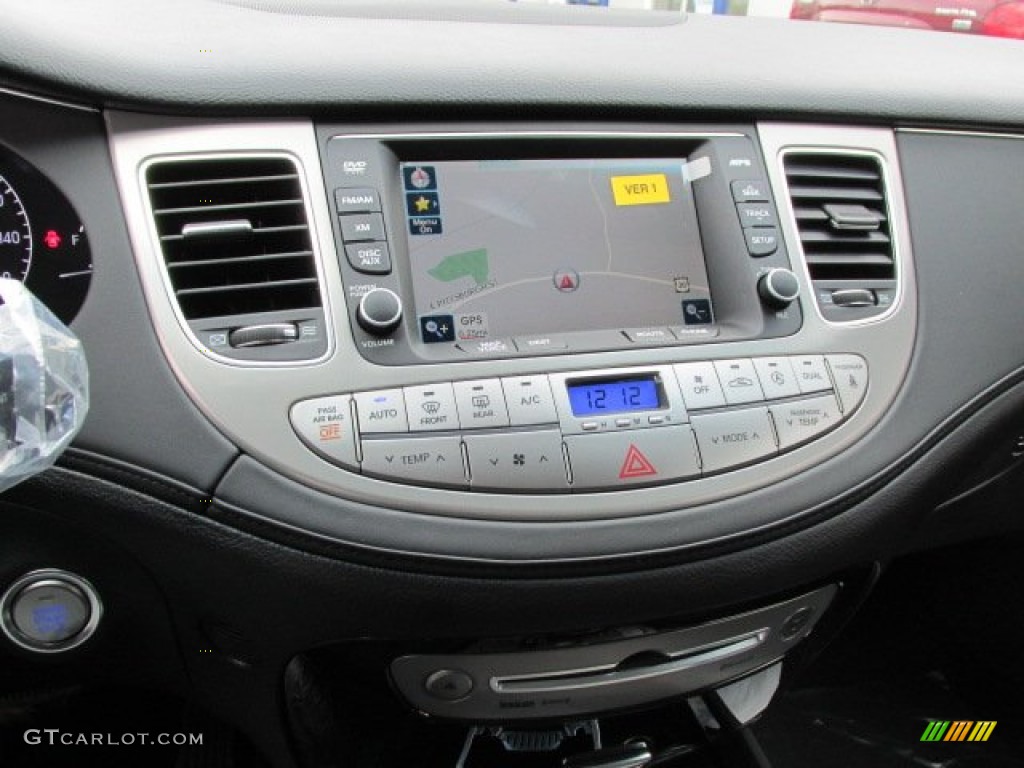 2013 Hyundai Genesis 3.8 Sedan Controls Photo #76659961