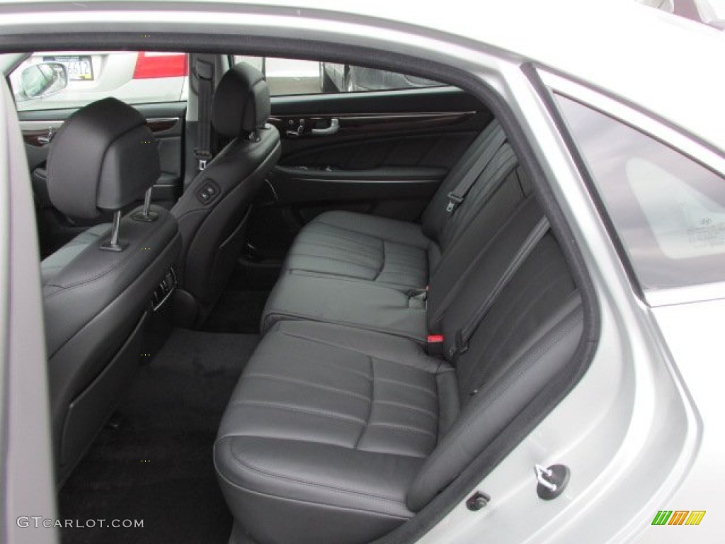 2013 Hyundai Equus Signature Rear Seat Photo #76660665