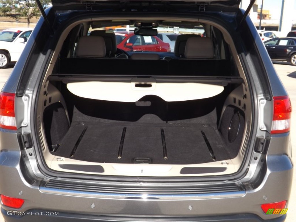 2012 Jeep Grand Cherokee Limited Trunk Photos