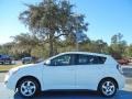 2009 Ultra White Pontiac Vibe   photo #2