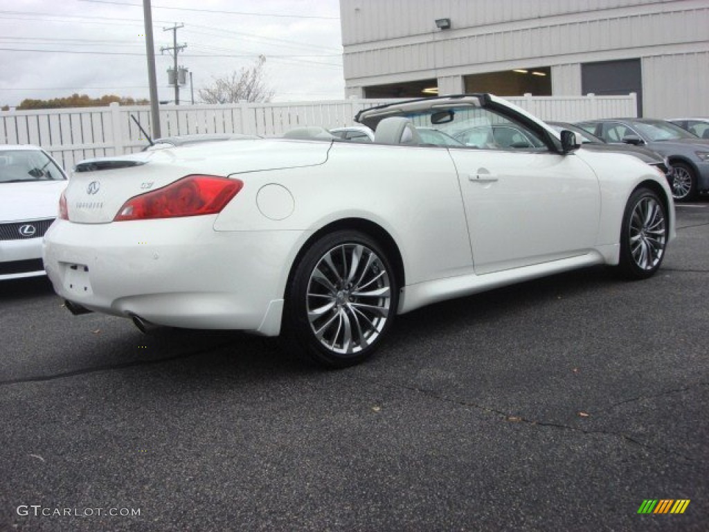 2011 G 37 Convertible - Moonlight White / Stone photo #3
