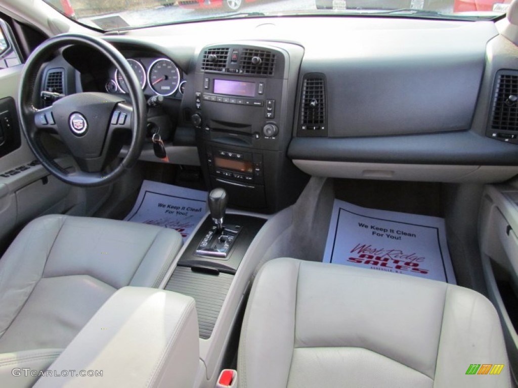 2006 SRX V6 - Stealth Gray / Light Gray photo #18