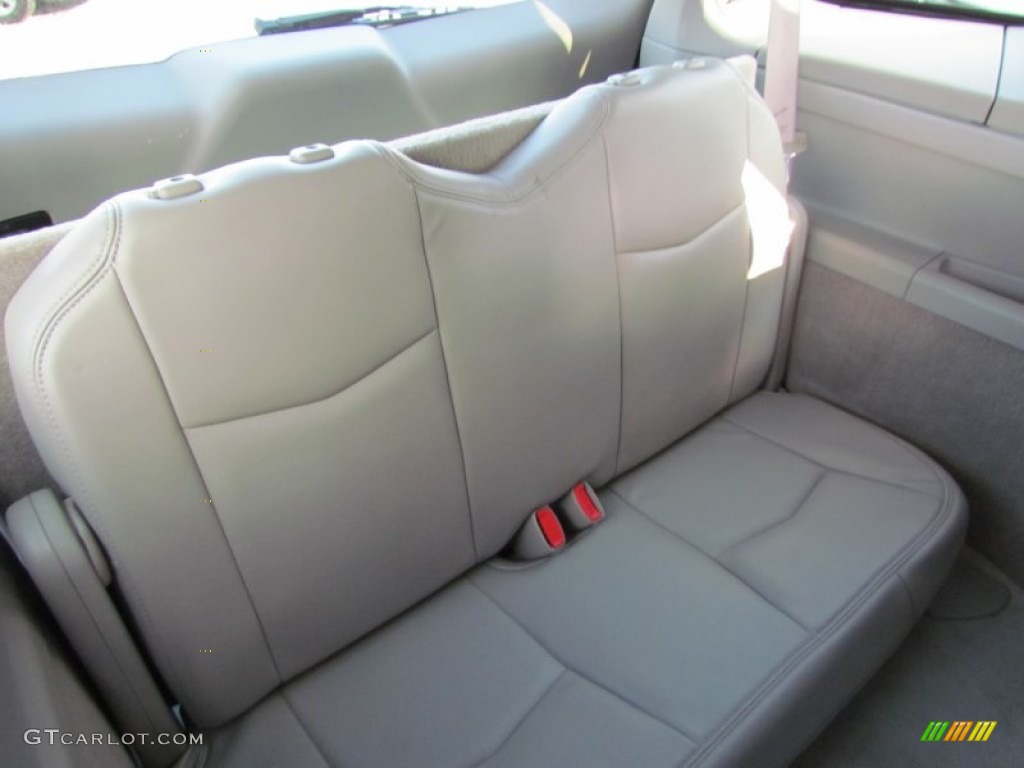 2006 SRX V6 - Stealth Gray / Light Gray photo #19