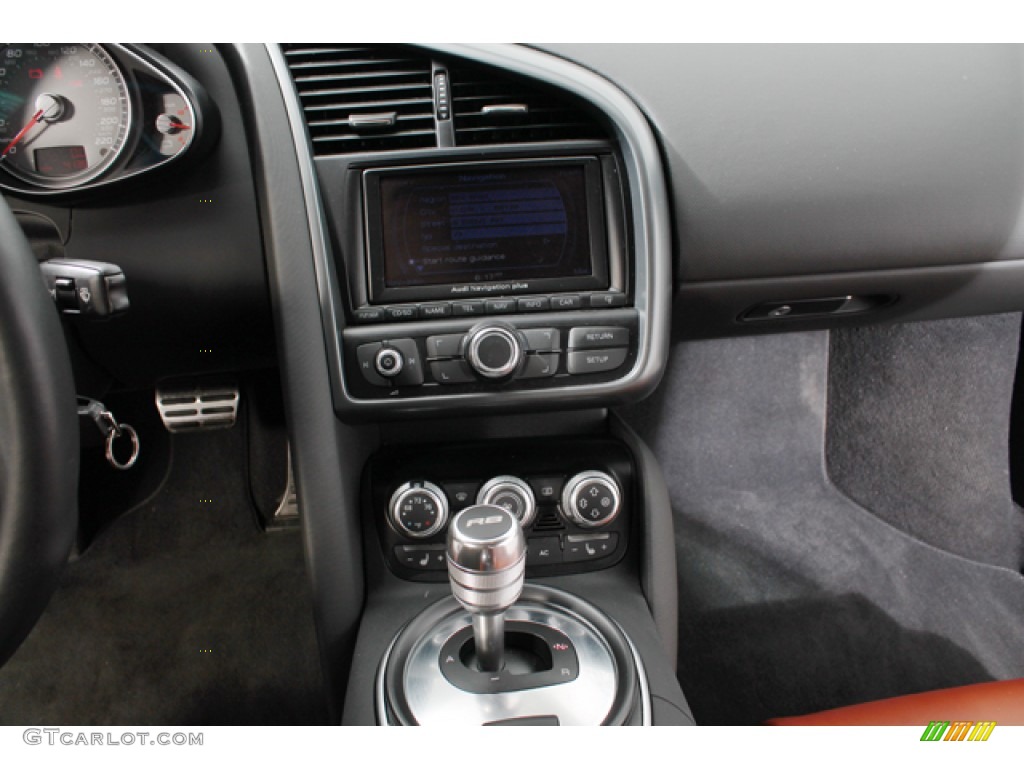 2008 Audi R8 4.2 FSI quattro Controls Photo #76665646