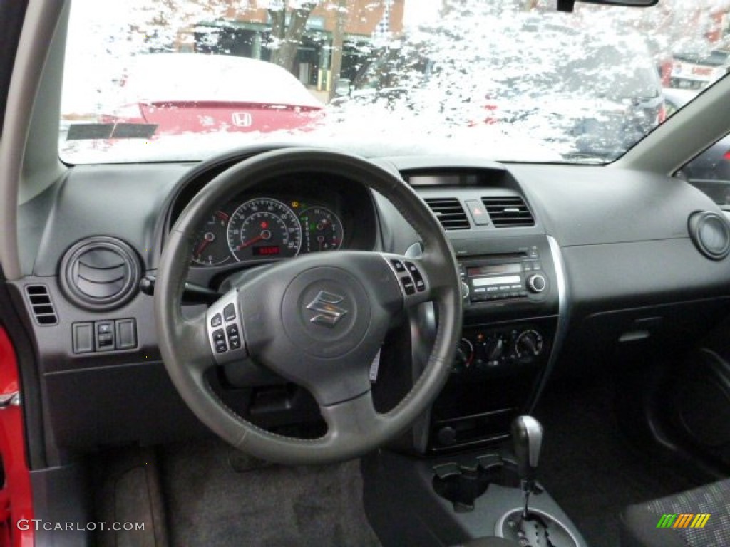 2007 SX4 Convenience AWD - Bright Red / Black photo #6