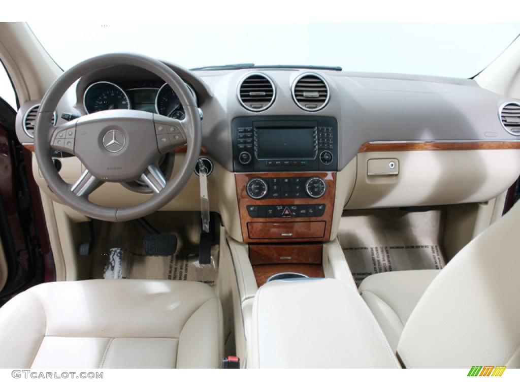 2007 Mercedes-Benz GL 450 Macadamia Dashboard Photo #76667315