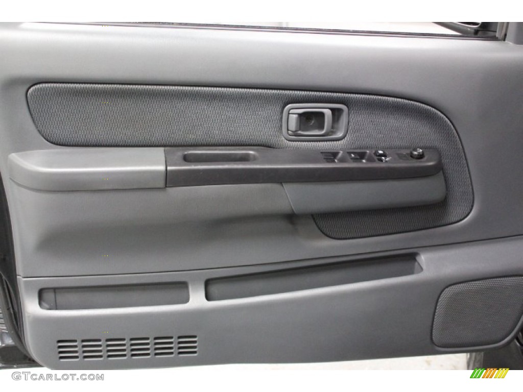 2004 Nissan Frontier XE V6 Crew Cab 4x4 Door Panel Photos