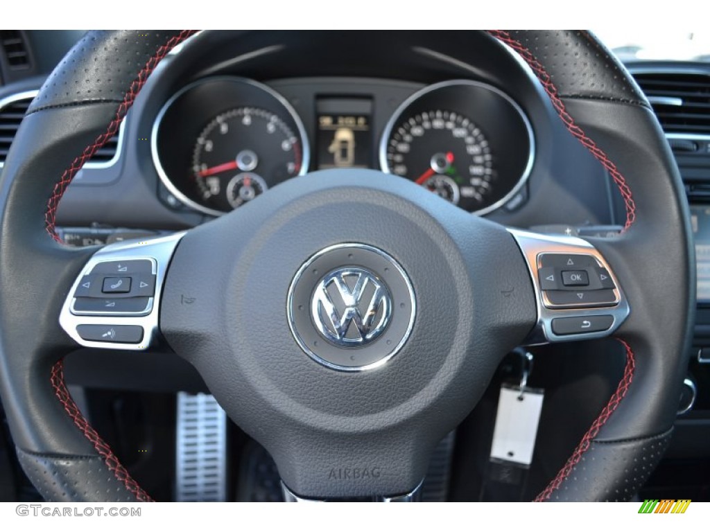 2010 Volkswagen GTI 2 Door Interlagos Plaid Cloth Steering Wheel Photo #76668933