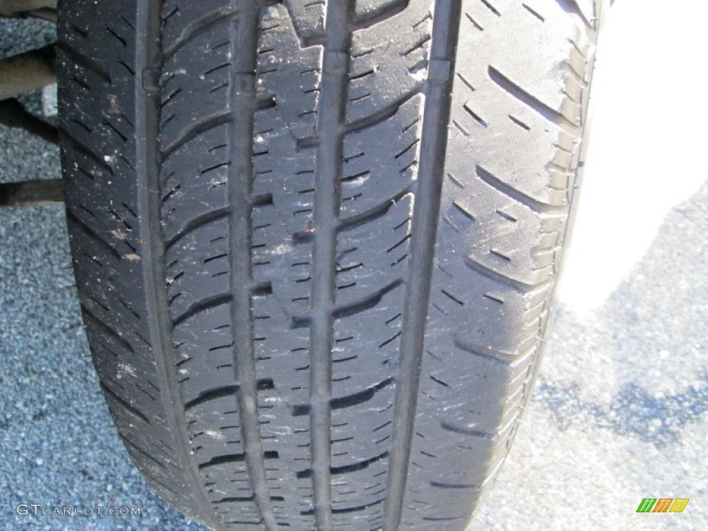 2004 Tahoe LS - Dark Blue Metallic / Gray/Dark Charcoal photo #22