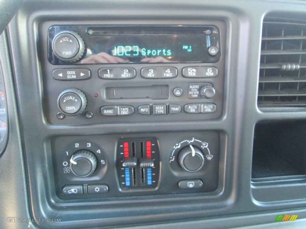 2004 Tahoe LS - Dark Blue Metallic / Gray/Dark Charcoal photo #23