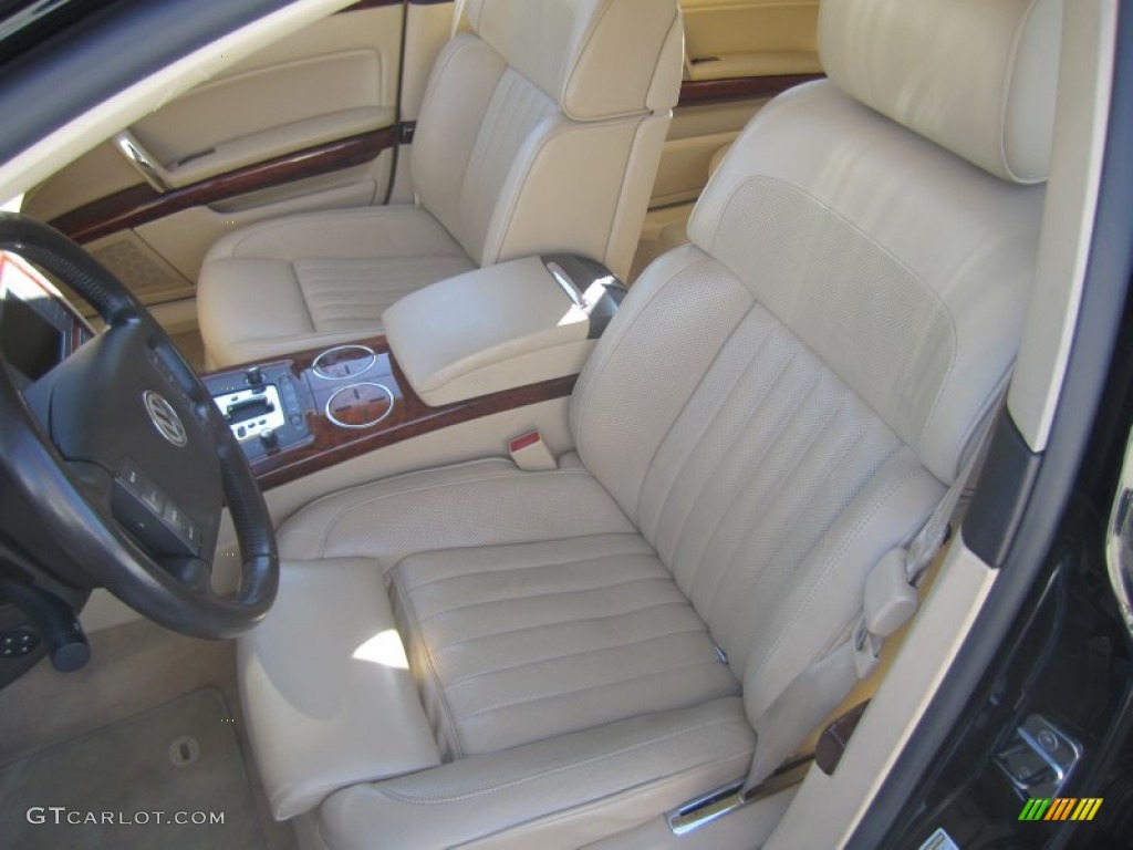 2004 Volkswagen Phaeton W12 4Motion Sedan Front Seat Photo #76671842