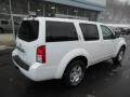 Avalanche White - Pathfinder S 4x4 Photo No. 8