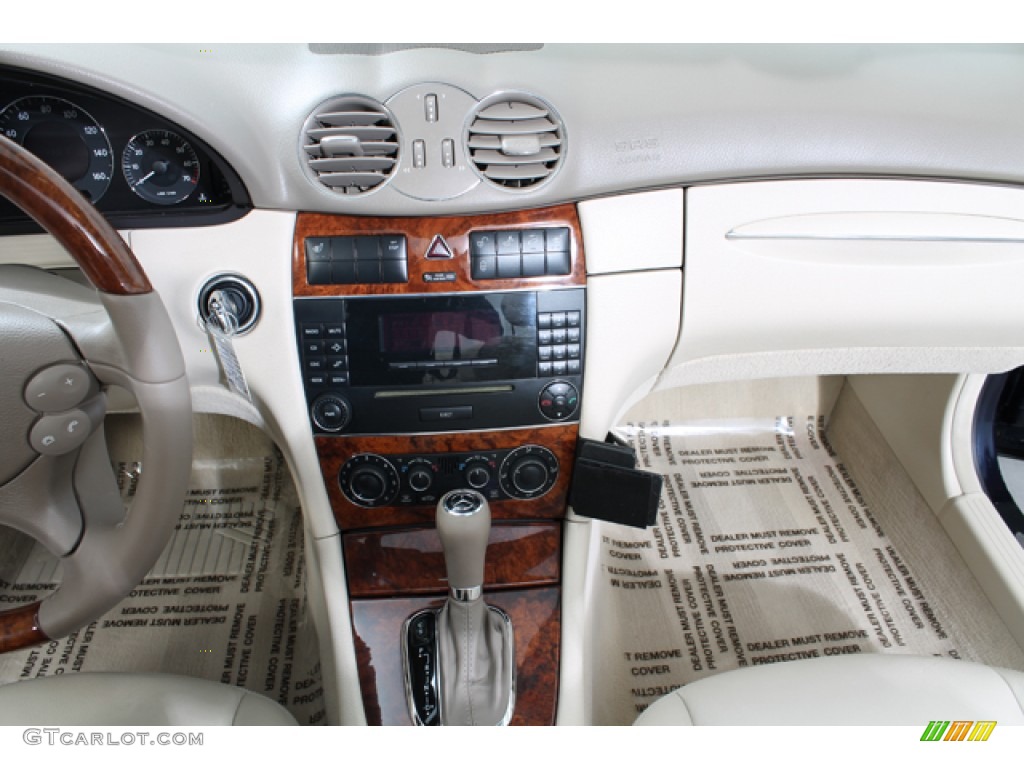 2006 Mercedes-Benz CLK 350 Cabriolet Controls Photo #76672596