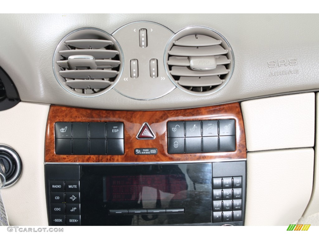 2006 Mercedes-Benz CLK 350 Cabriolet Controls Photo #76672615