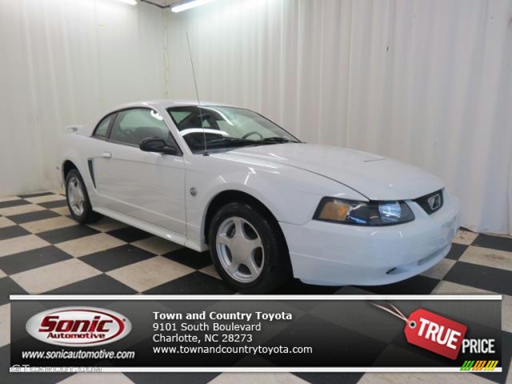 2004 Mustang V6 Coupe - Oxford White / Medium Parchment photo #1